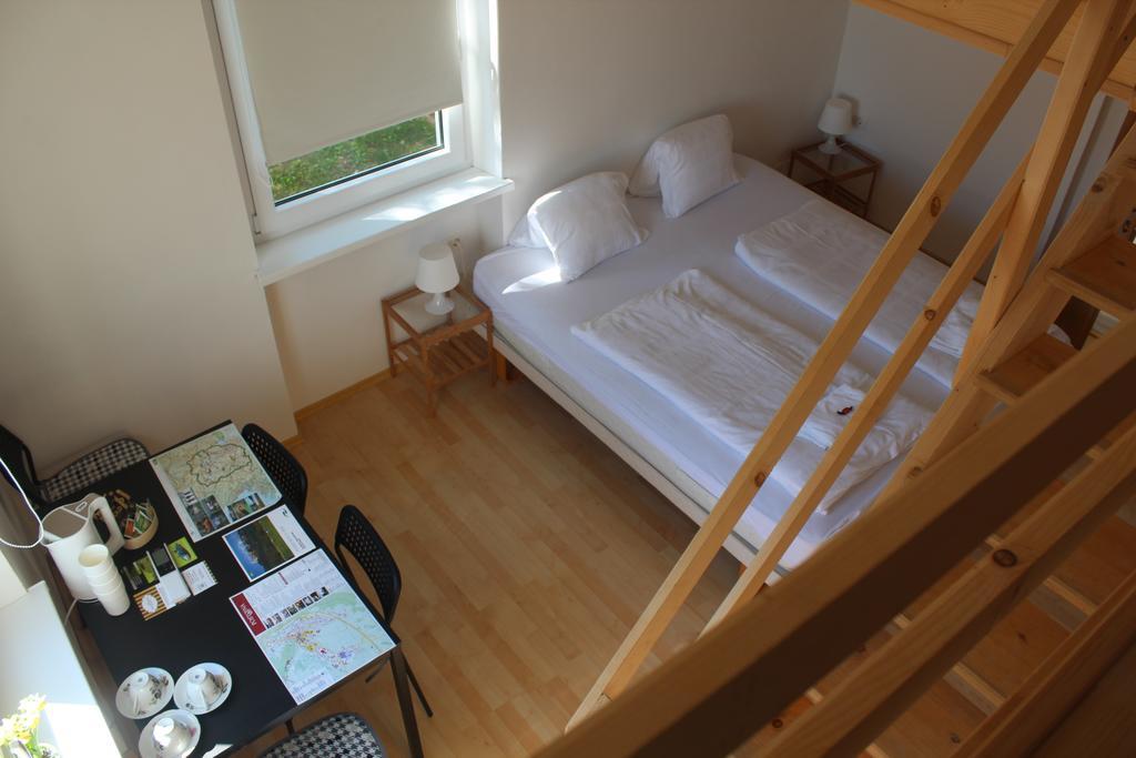 Lemonwood House Hotel Postojna Bagian luar foto